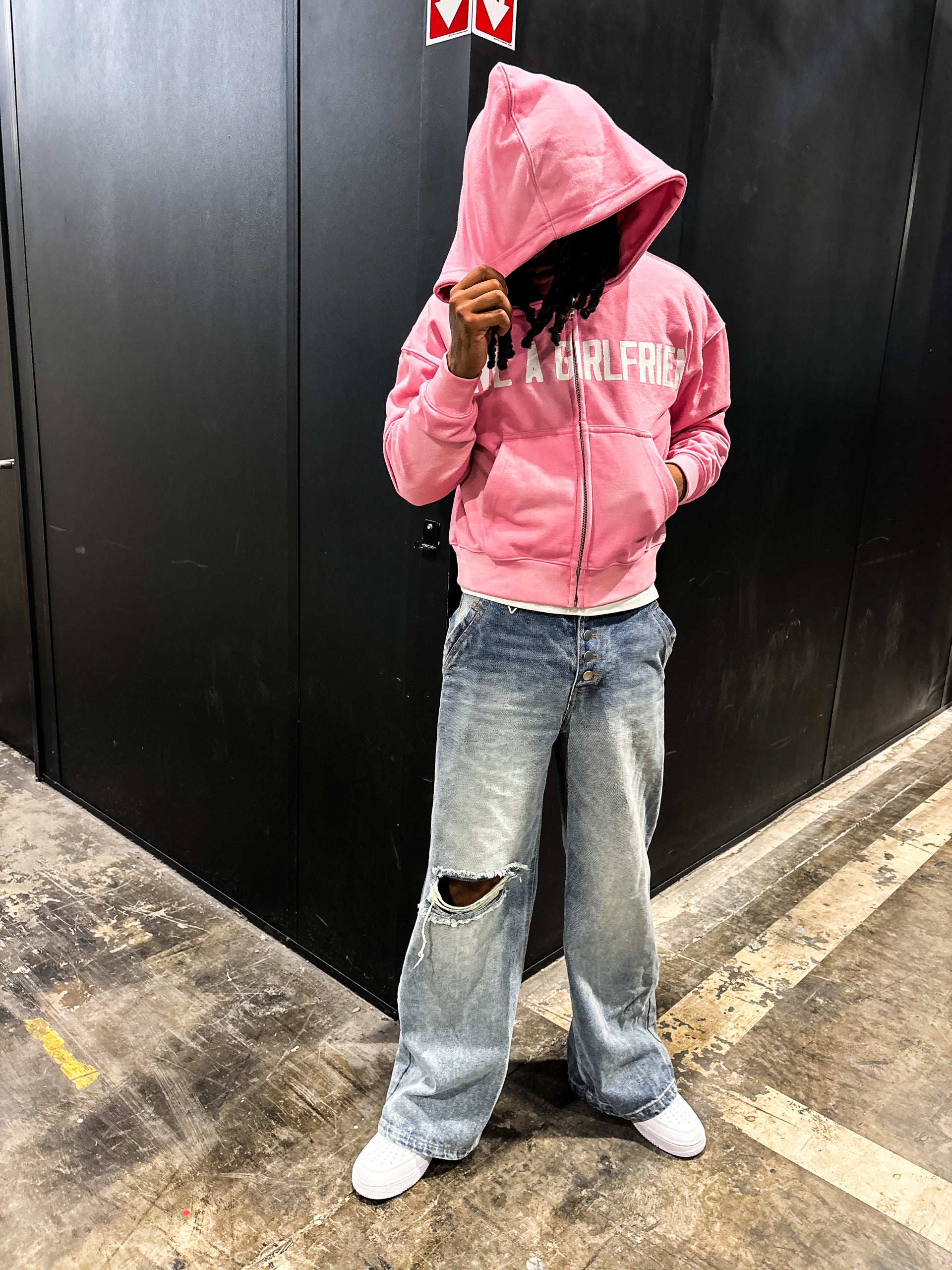 I HAVE A GIRLFRIEND PINK ZIP